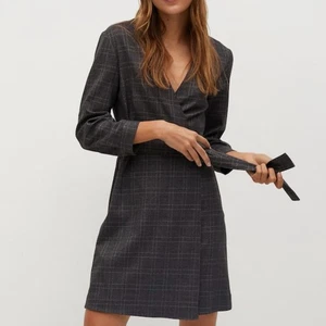 Mango Women's Knee Dress Belt Wrap Long Sleeve Plaid V Neck Size XS Short - Picture 1 of 3