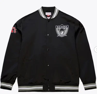 Chaqueta de satén Oakland Raiders negra con logotipo vintage doble plumón a presión completa Foto 1 de 4