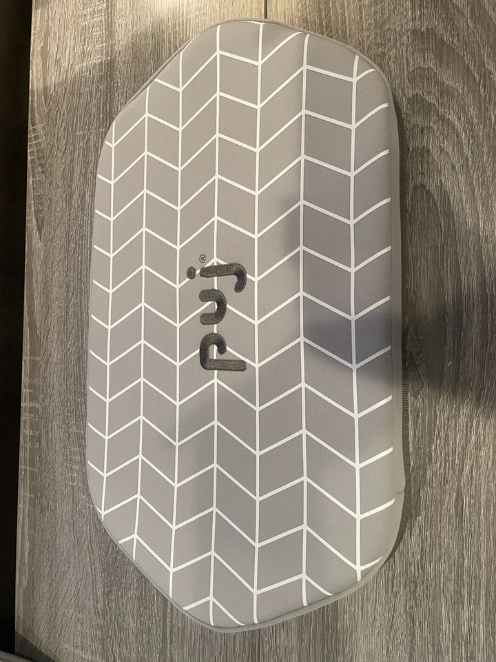 Puj - Pad Bath Kneeler, Extra Comfortable Baby Bath Kneeling Pad Grey - Image 1 of 2