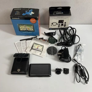 Garmin Nuvi 255 WT Sat Nav GPS UK/Europe With Travel Pack - Picture 1 of 10