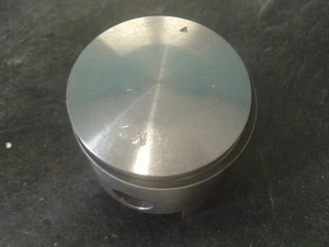 New 73-86 OEM Polaris Piston # 3083159 STD 440 cc Cobra Cutlass Long Track Sport - Picture 1 of 1