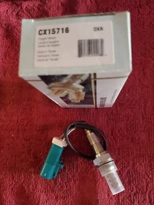 Oxygen Sensor-Actual OE Bosch 15716 - Picture 1 of 2