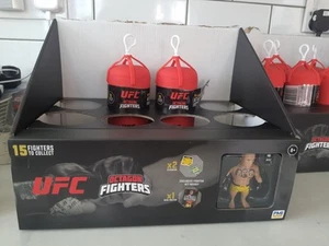 UFC OCTAGON FIGURINES & DISPLAY BOX - Picture 1 of 4