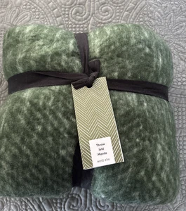 ¡NUEVO! West Elm Cepillado Espiga Lanzamiento 50" X 70" Sombras de Conífera (Verde) - Imagen 1 de 7