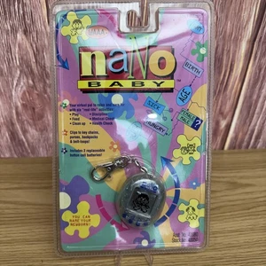 Playmates Toys Nano Giocattolo Elettronico Interattivo per Bambini (40080) Trasparente - Foto 1 di 5