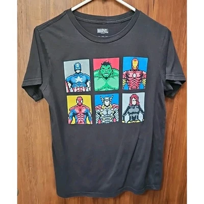 Camiseta gráfica de superhéroe Marvel de 8 bits Vengadores Iron Man Hulk Thor Juventud XL Foto 1 de 4