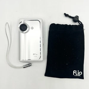 Flip Video White F130W Pure Digital Technology PARTS ONLY - Picture 1 of 9