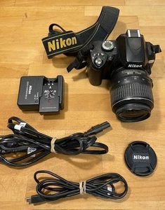Nikon Digital SLR Camera-D60 and 55-200 mm zoom lens - Picture 1 of 11