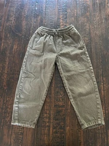 Zara Kleinkind Jungen College League Relaxed Fit Denim Jeans Größe 5 - Bild 1 von 3