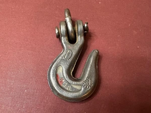 Vintage D 8, Number 2, USA 1/4" Clevis Hook, With 1/4" x 1-1/4" BM Clevis Pin - Picture 1 of 7