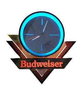 1991 Budweiser beleuchtetes Baruhr Schild rot blau schwarz funktioniert kleines Stück fehlt - Bild 1 von 9