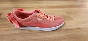 Women's PUMA 'Suede Bow Varsity Size US 8 UK 5.5 EUR 38.5 Shoes - Picture 1 of 9