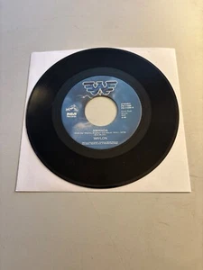 WAYLON JENNINGS AMANDA / LONESOME ONRY AND MEAN 7" VINYL 45 RPM RCA PB-11596 VG+ - Picture 1 of 2