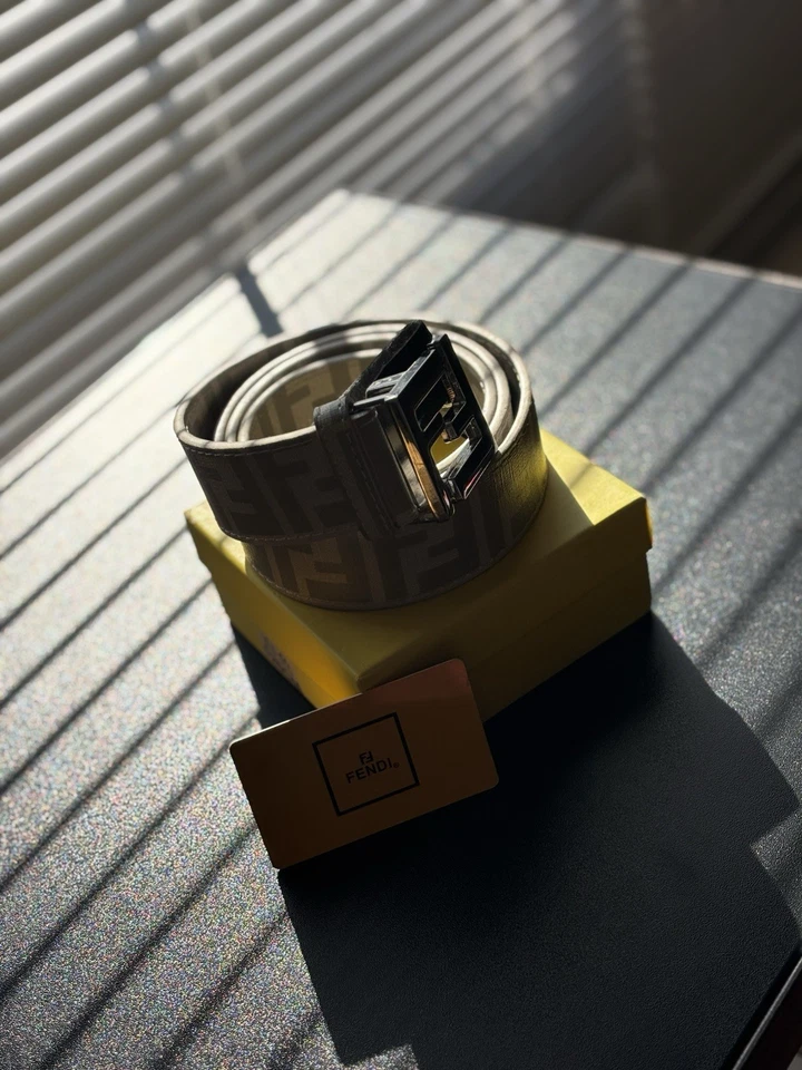 Fendi мужской ремень серый белая кожа серебряная пряжка 100 подлинный роскошь новый ........... - Изображение 1 из 3