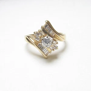 Estate 14K Yellow Gold 0.23 Ct Round Brilliant Cut Diamond Ring 0.50 Cts Total - Picture 1 of 4