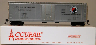 HO Accurail #5132 50' Plug Door Boxcar Northern Pacific #146 Built Up - Image 1 of 3