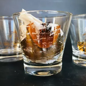 Goldfarbene geätzte Schiff Lowball Gläser Maritim Barware 3 Stück - Bild 1 von 9