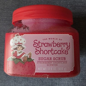 New Strawberry Shortcake Sugar Scrub 17.6 oz Scented Exfoliating Body Care - Picture 1 of 5