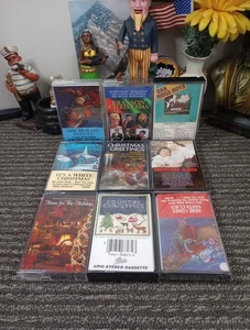 Lot 9 Cassettes Various Christmas Music Songs - Picture 1 of 7