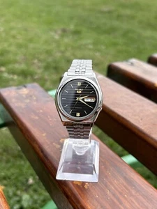 Vintage Watch Seiko 5 Automatic Japan Mechanical Wristwatch 1990s Excellent - Picture 1 of 23