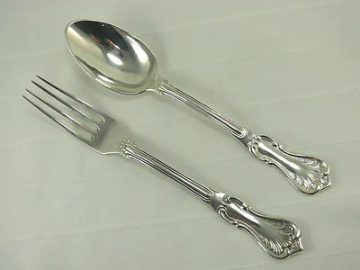 Très joli couvert entremets/cadet/enfant argent massif Minerve XIXe parfait état - Photo 1/4