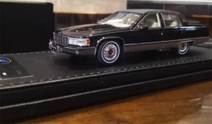 for VAV for Cadillac for Fleetwood 1992 vintage Metallic Black LTD 1:43 Model - Picture 1 of 6