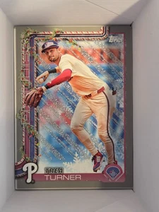 2025 Topps Holiday Trea Turner #H90 Philadelphia Phillies - Copo de nieve metálico  - Imagen 1 de 2