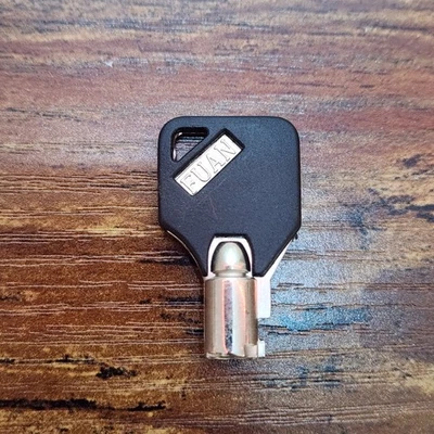 Peça de reposição chave Thermaltake nível 10 GT edição neve - Imagem 1 de 4