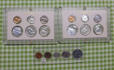 3 US Proof Sets in Holders, Silver Franklin Half, 1959, 1960, 1961, 25C 10C... - Image 1 of 4