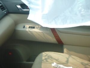 Used Front Right Door Interior Trim Panel fits: 2008 Toyota Highlander Trim Pane
