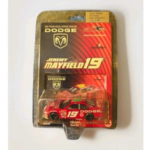 1/64 ACTION EVERNHAM MOTORSPORTS #19 JEREMY MAYFIELD 2002 INTREPID R/T RED - Picture 1 of 3
