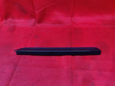 11-16 MINI COOPER CUARTO CONDUCTOR TRASERO IZQUIERDO CRISTAL VENTANA MOLDURA PANEL NEGRO Foto 1 de 4