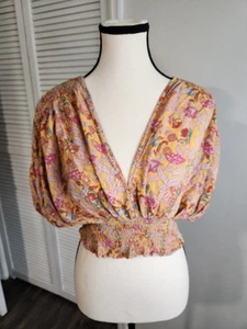 Cupcakes And Cashmere Floral Print Smocked Waist Crop Top - Size L Boho - Picture 1 of 8