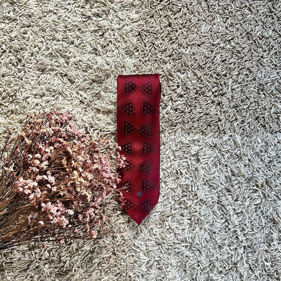 Corbata roja vintage con logotipo de Christian Dior hecha en EE. UU. para hombre talla OS Foto 1 de 4