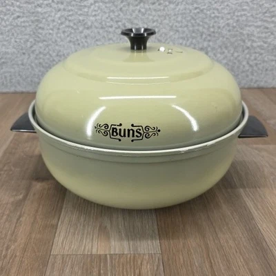 Vintage Mirro Buns Aluminum Cooker Steamer Baker Roaster Pot Pan Olive Green - Image 1 of 4