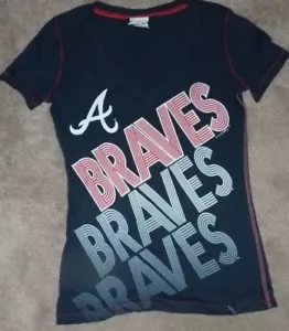 NEW MLB Atlanta Braves Baseball T Shirt Women Ladies S Small NEW NWT - Picture 1 of 1