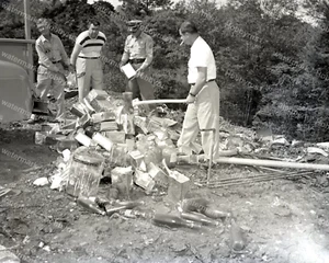 Alabama Police Destroying Illegal Whiskey Moonshine 1960s Original 4x5 Negative - Picture 1 of 1