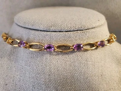 Elegante Brazalete Tenis Chapado en Oro Rosa Estrás Púrpura Cadena Trenza Abierta Foto 1 de 4