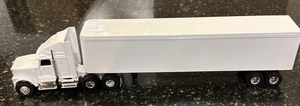 Ertl Diecast Traktor & Anhänger Ertl Toys Plain White Neu in OVP - Bild 1 von 8