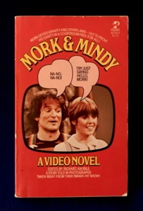 TV tie-in pb MORK & MINDY: A VIDEO NOVEL (Pocket #82754-5 1st 1979) Anobile - Bild 1 von 6