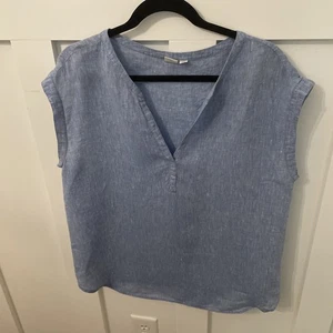 Women’s Gap 100% Linen Blue V Neck Cap Sleeve Blouse- Medium  - Picture 1 of 7