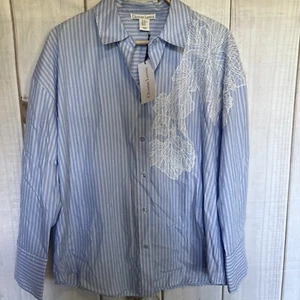 Christian Lacroix Damen Hemd mit Knopfleiste bestickt Blume neu mit Etikett XS - Bild 1 von 6