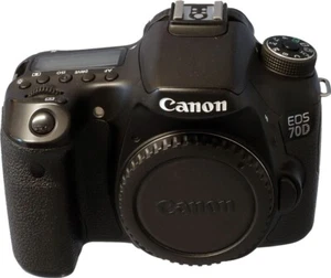 Canon EOS 70D digital camera Body - Picture 1 of 2