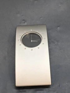 Mini Tisch Stahl Uhr Grafik Quarz Mini Uhr ohne Nos - Bild 1 von 6