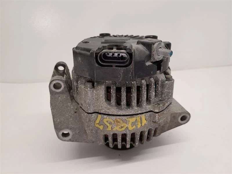 Alternador 2002-2007 SATURN VUE 2.2L 105 Amp 15789921 02-07   - Imagem 1 de 4
