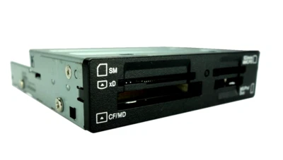 Dell OptiPlex Precision 19-Way Media and Flash Card Reader W812M - Image 1 of 3