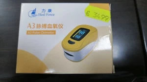 Finger Oximeter - Picture 1 of 8