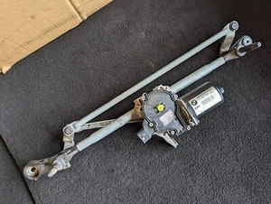 BMW 1-SERIES 3-SERIES F20 F21 F30 F31 FRONT WIPER MOTOR & LINKAGE 7267504 VALEO - Picture 1 of 7