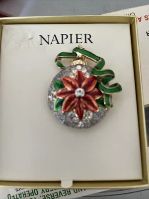 Pin adorno de Navidad tono dorado Napier nuevo en caja Foto 1 de 3