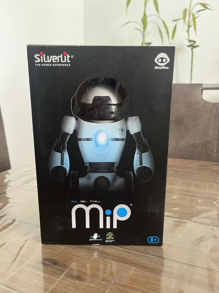 Robot Télécommandé - Photo 1/3